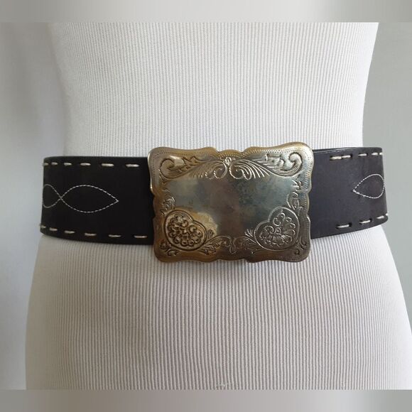 Jenny and the Boys Hearts Engraved Top Stitched Decorative Western Belt Sz M VTG main image 4